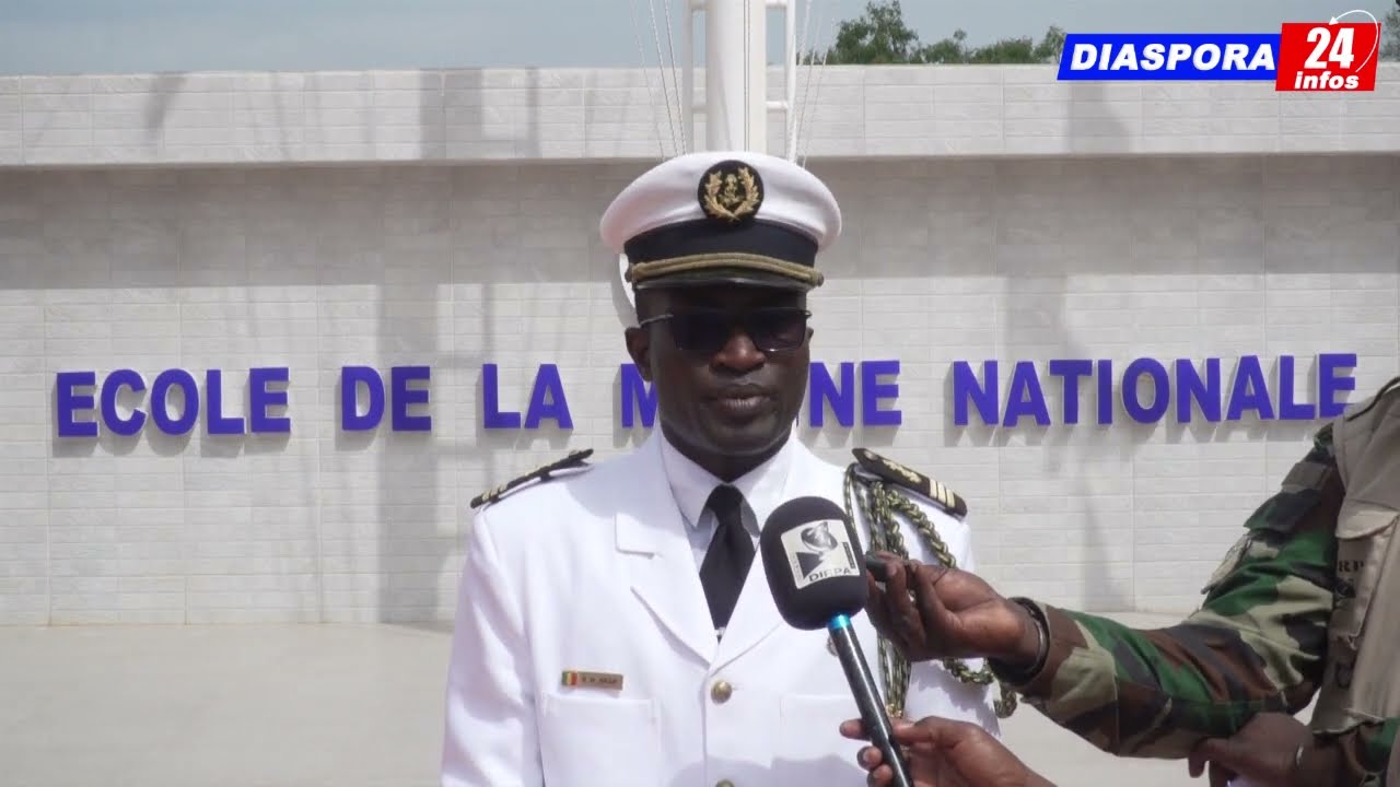 cérémonie de sortie de la première promotion des élèves maistrance de l'Ecole de la Marine national
