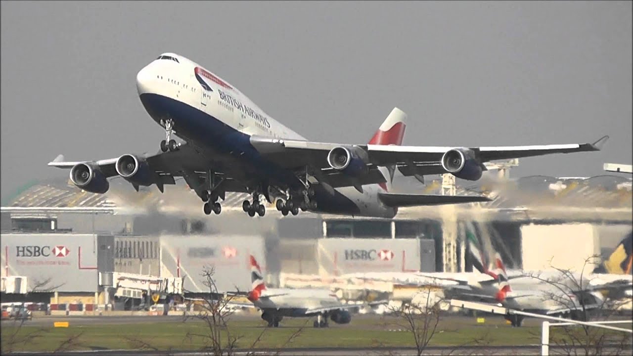 Heavy Sunset Departures \ London Heathrow Airport 02/04/12