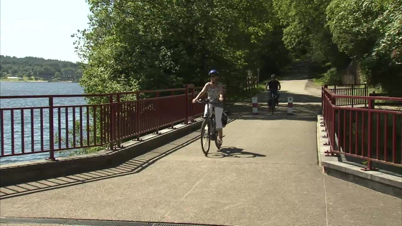 Mit Auto oder Rad: Erkundungstour durch B&uuml;llingen und B&uuml;tgenbach