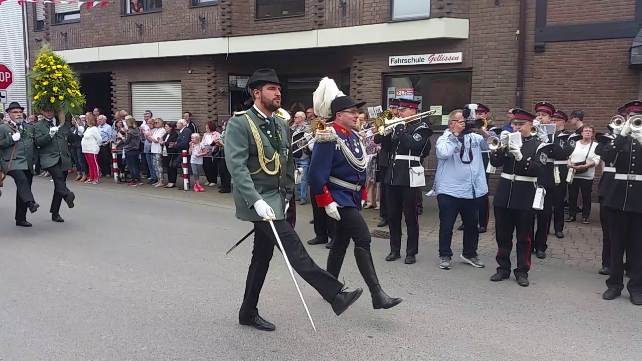 Schützenfest Bedburdyck/Stessen 2018 - Königsparade #3