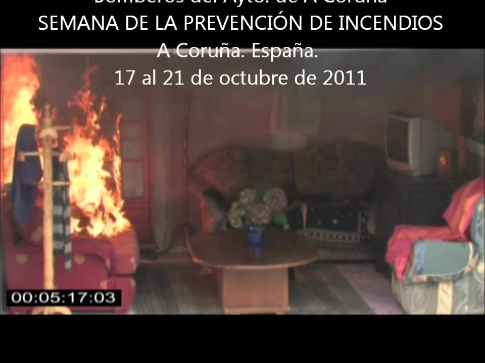 Incendio en un salón. APTB - FUNDACIÓN MAPFRE - Bomberos A Coruña 2011