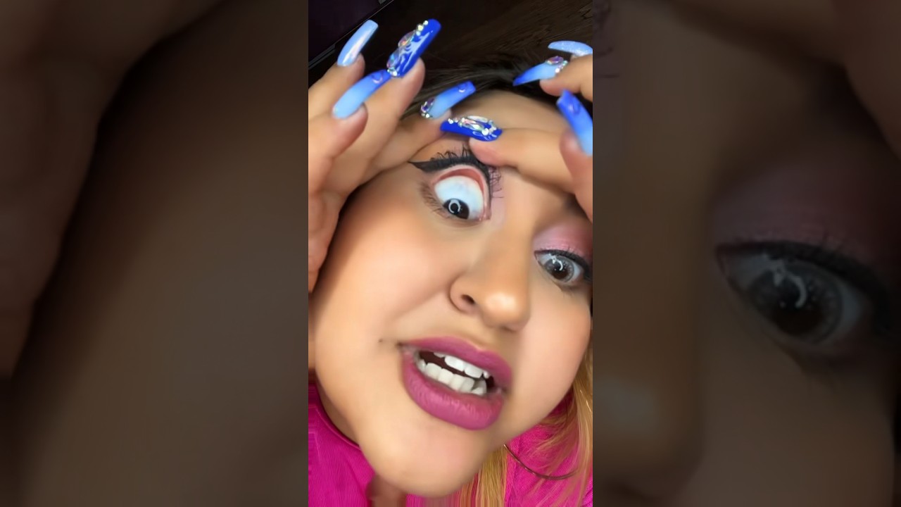 MI OJO SE TRAGO EL LENTE DE CONTACTO 😭👁️