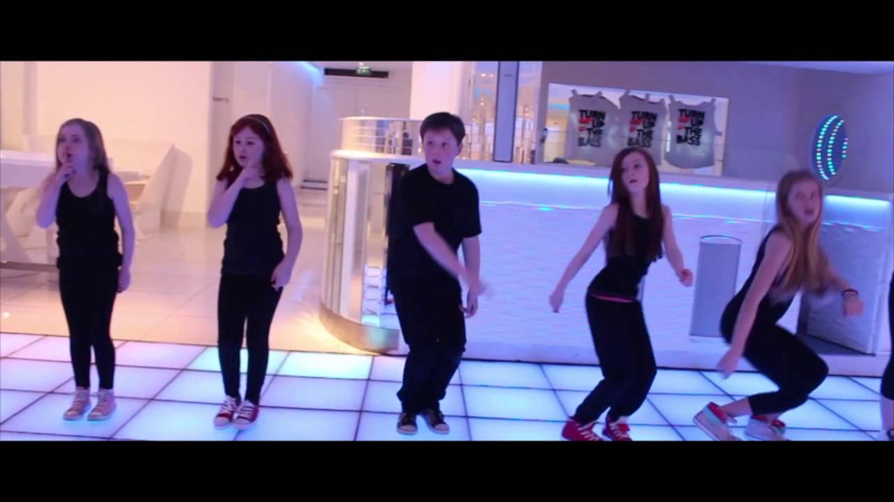 JUNIOR HIP-HOP DANCE CLASSES KATE BUCKLEY SCHOOL OF DANCE DUBLIN