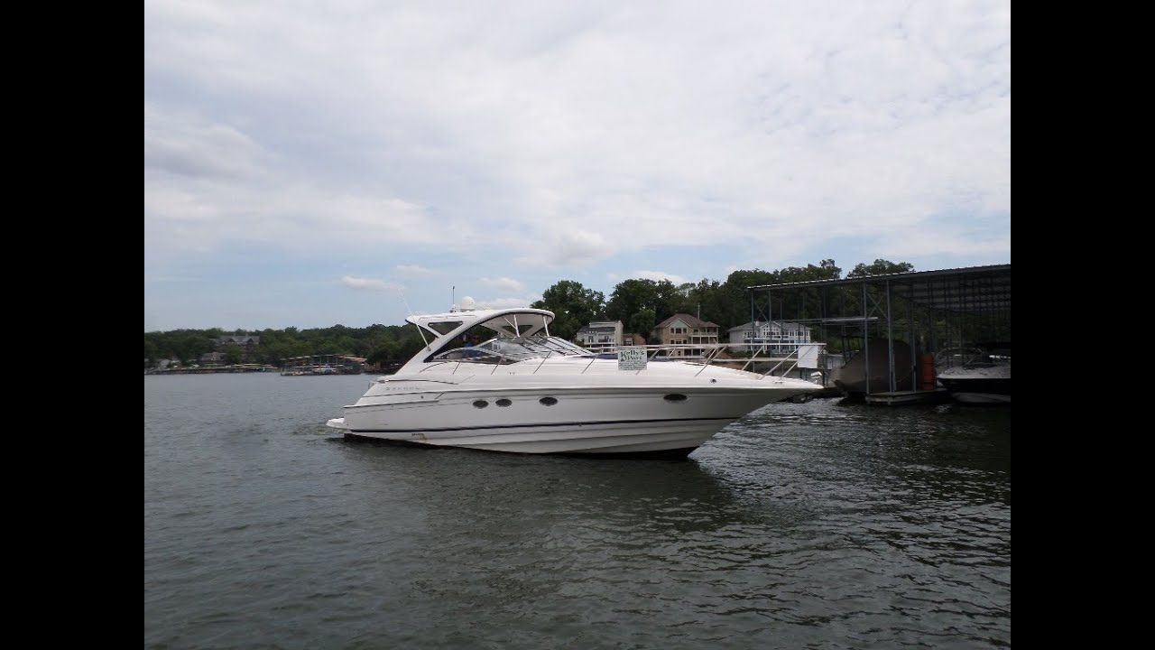 2007 Regal 4460 at Kelly's Port (www.KellysPort.com)