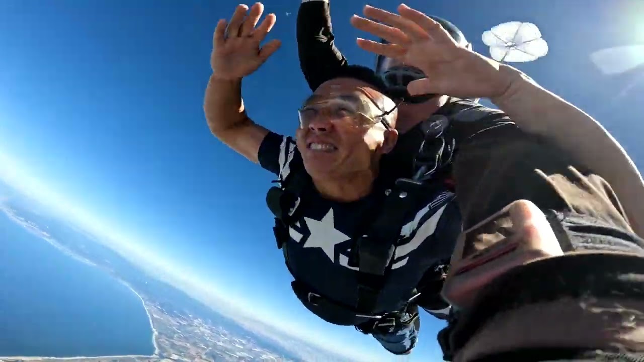Monterey Skydive 18000 feet