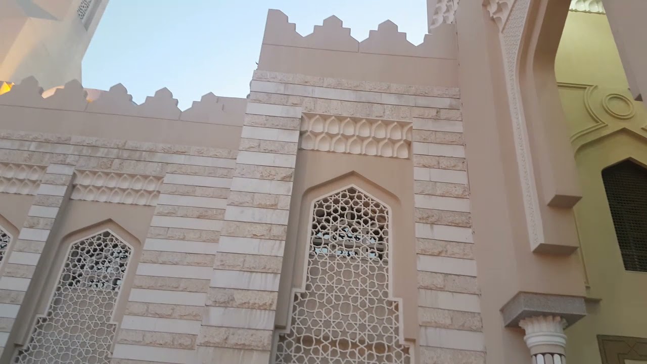 آذان المغرب مع صوت المدفع في رمضان - الشيخ جلال صالحي
