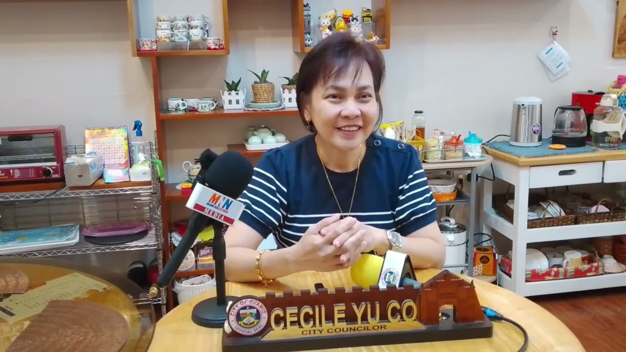 Konsehal Cecile Co interview sa mga negosyante nga nag apply sa Public Mall ug sa IBJT