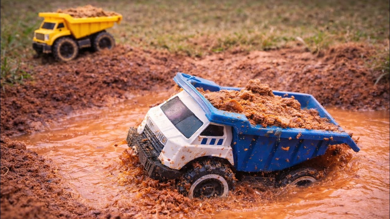 Mud Loading Toy Trucks Compilation | Toy vehicles video for kids 
