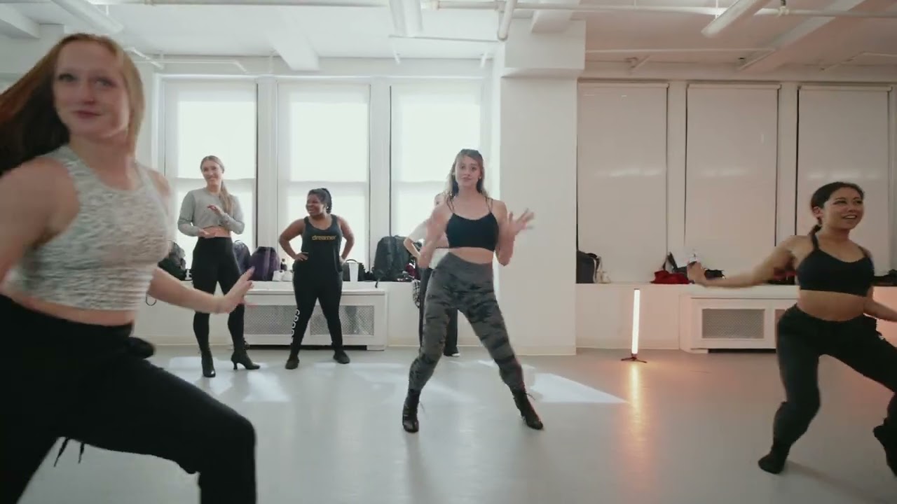Strut by The Cheetah Girls - Amanda Arenas (Choreography by Taylor DeNapoli and Adam Wedesky)