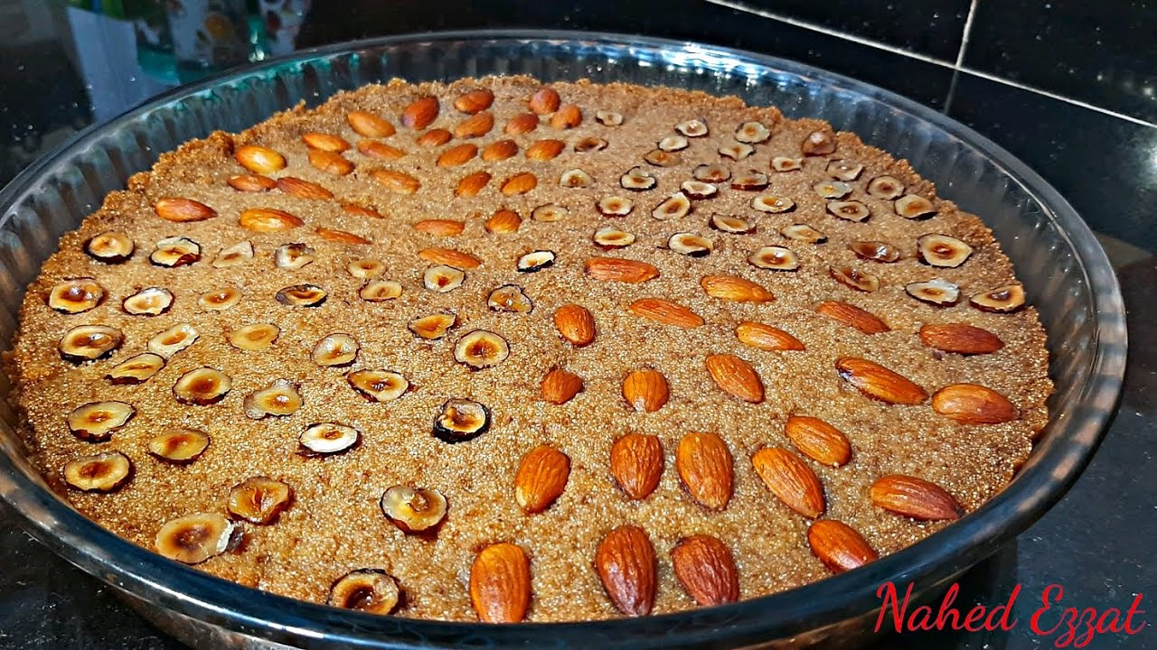 البسبوسه المكرملة بأسهل طريقة ونتيجة مضمونة مرملة وطرية ومتماسكة