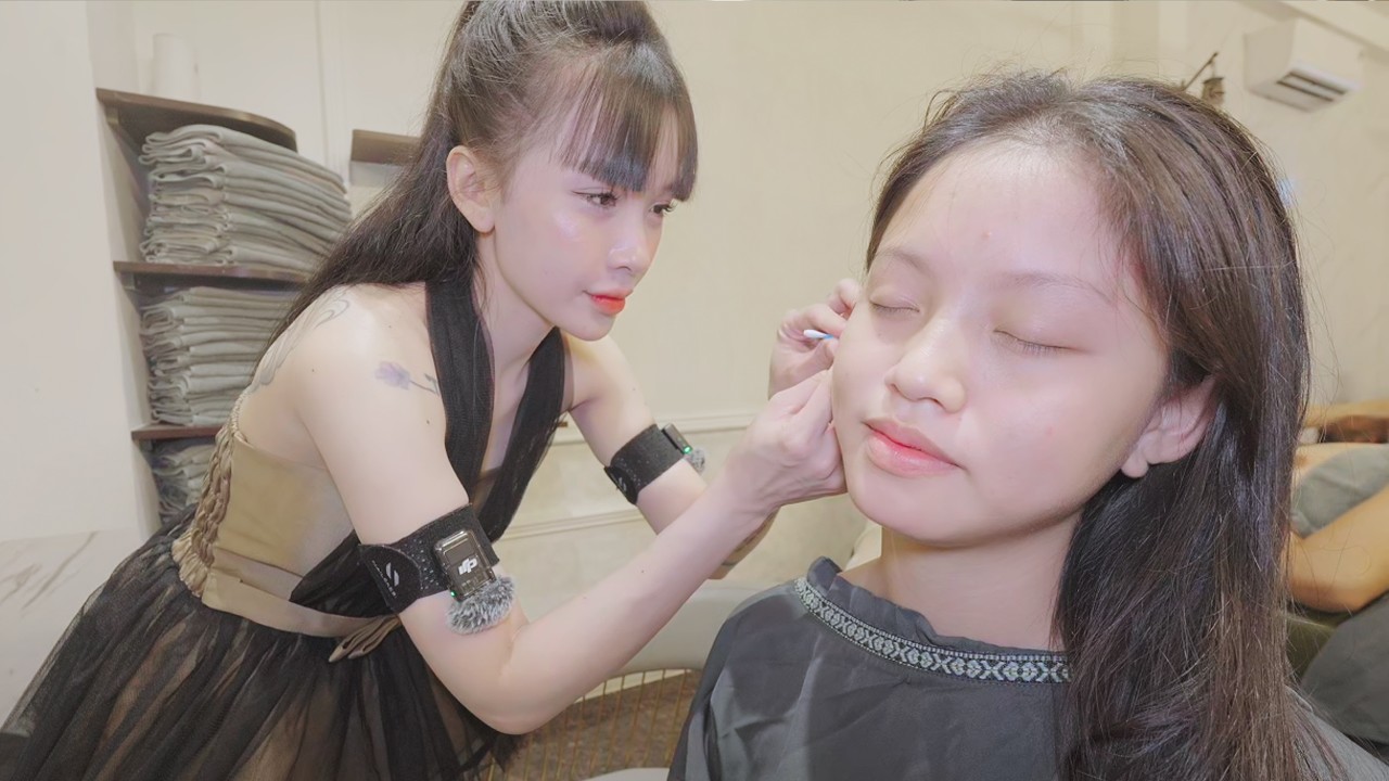 ASMR: She Did More Than I Expected &ndash; Full-Service Treatment at Jade007 Barbershop 🇻🇳
