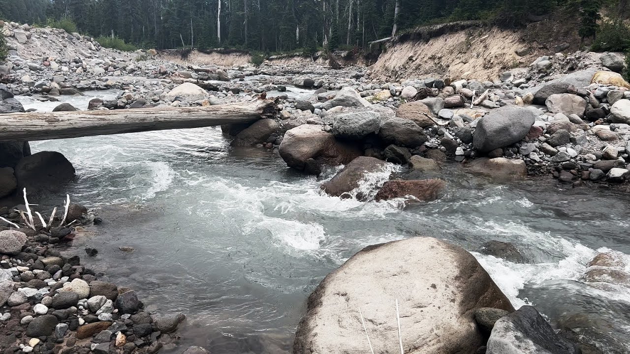 (4K UHD) HIKING HIGHLIGHTS - Crossing Newton Creek Tips @  Elk Meadows Trail | Mount Hood Wilderness