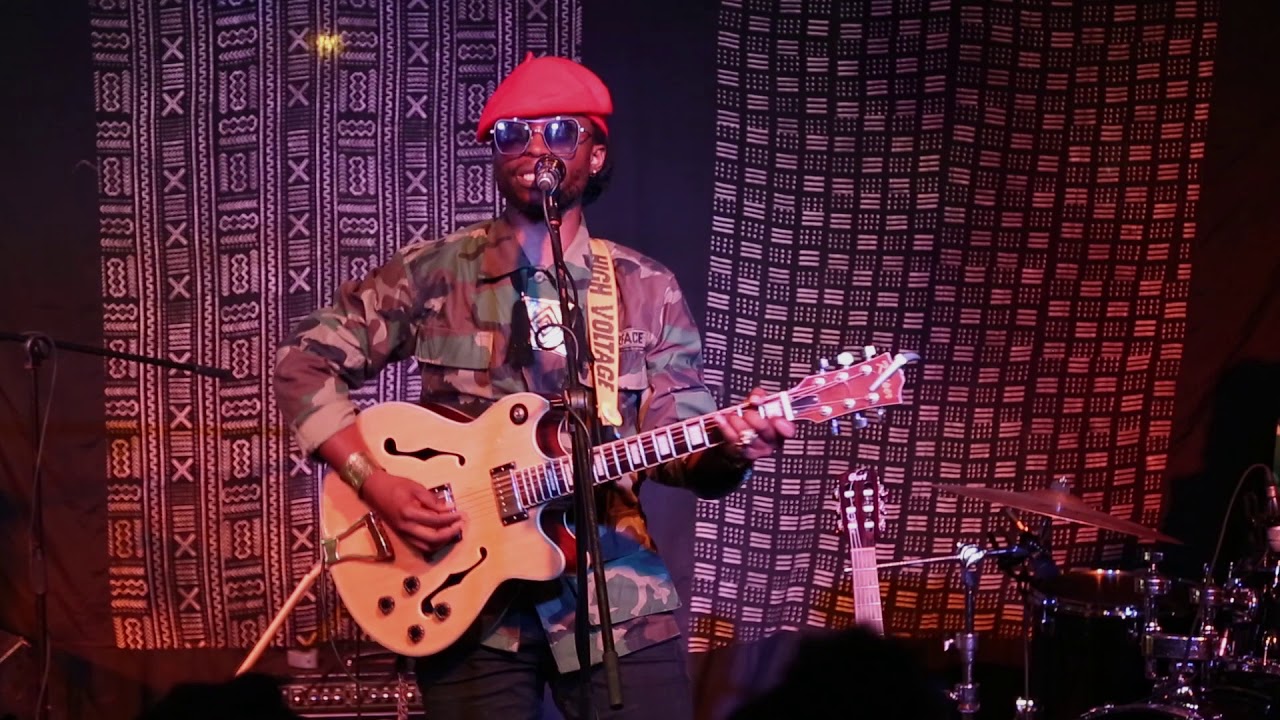 LONA by FADHILEE ITULYA LIVE AT J'S THURSDAY NIGHT LIVE