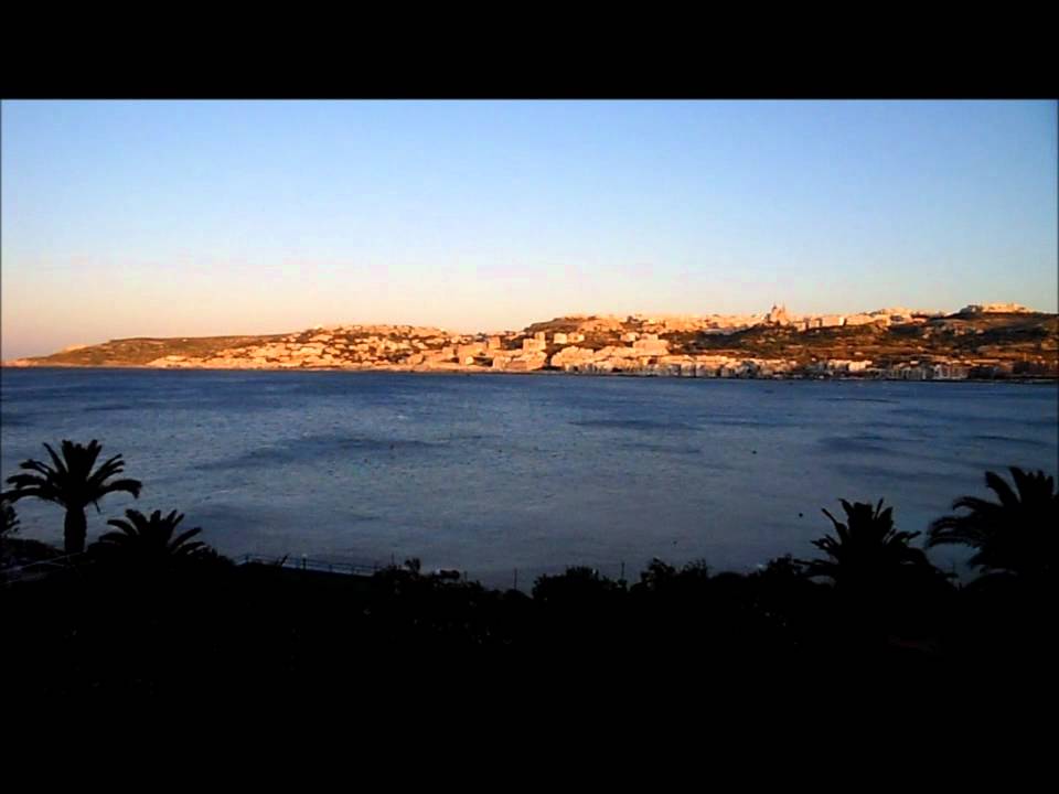 Mellieha Bay (Malta) Chirping Birds