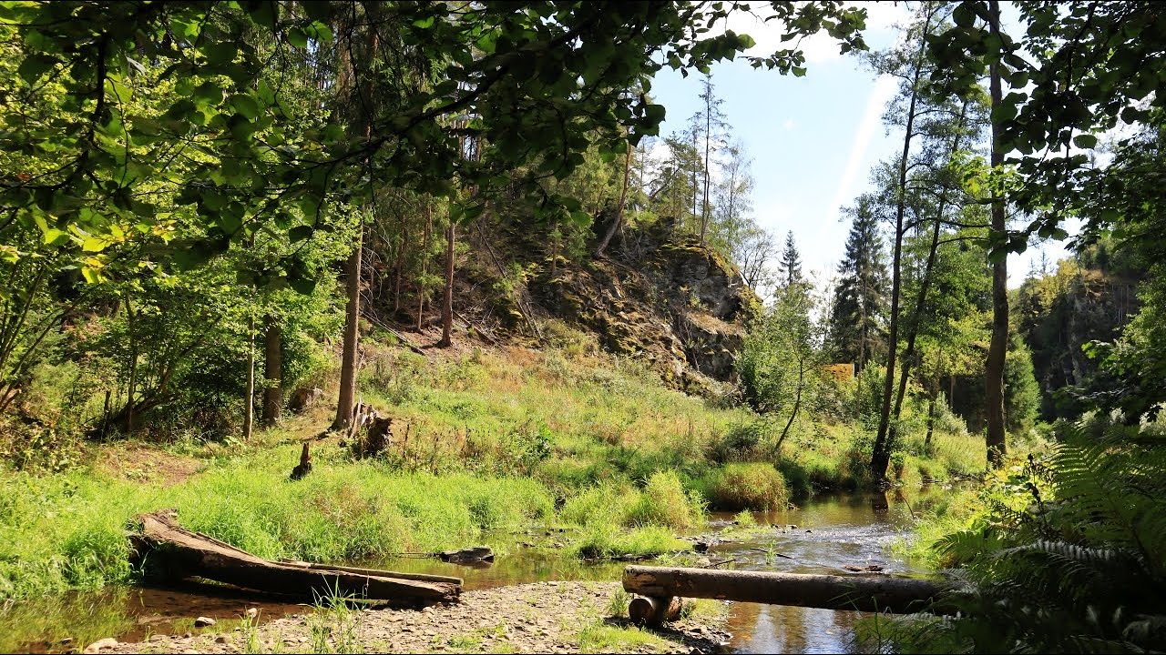 Úterský potok, Gutštejn nad Hadovkou, bambule CUDE a kaple v Úterý. On a magical stream.