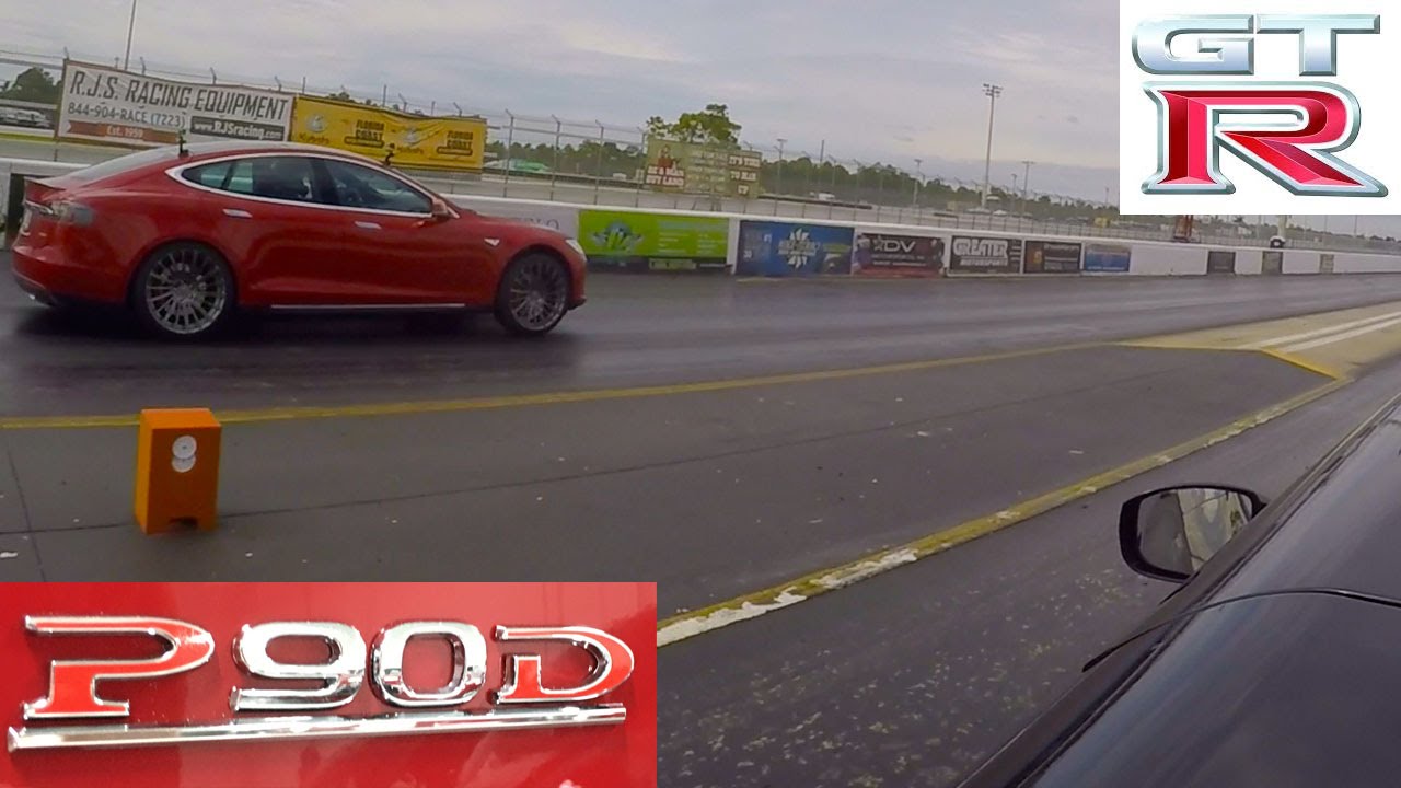 Tesla Model S P90D Ludicrous vs 2013 Nissan GT-R 1/4 Mile Drag Racing