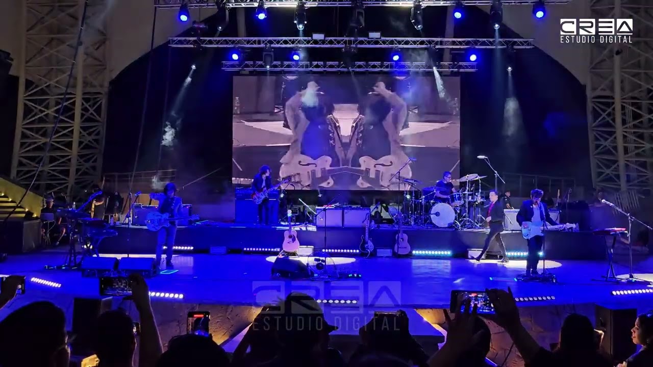 Bailando Solo en vivo - Los Bunkers -  Auditorio Guelaguetza 2023