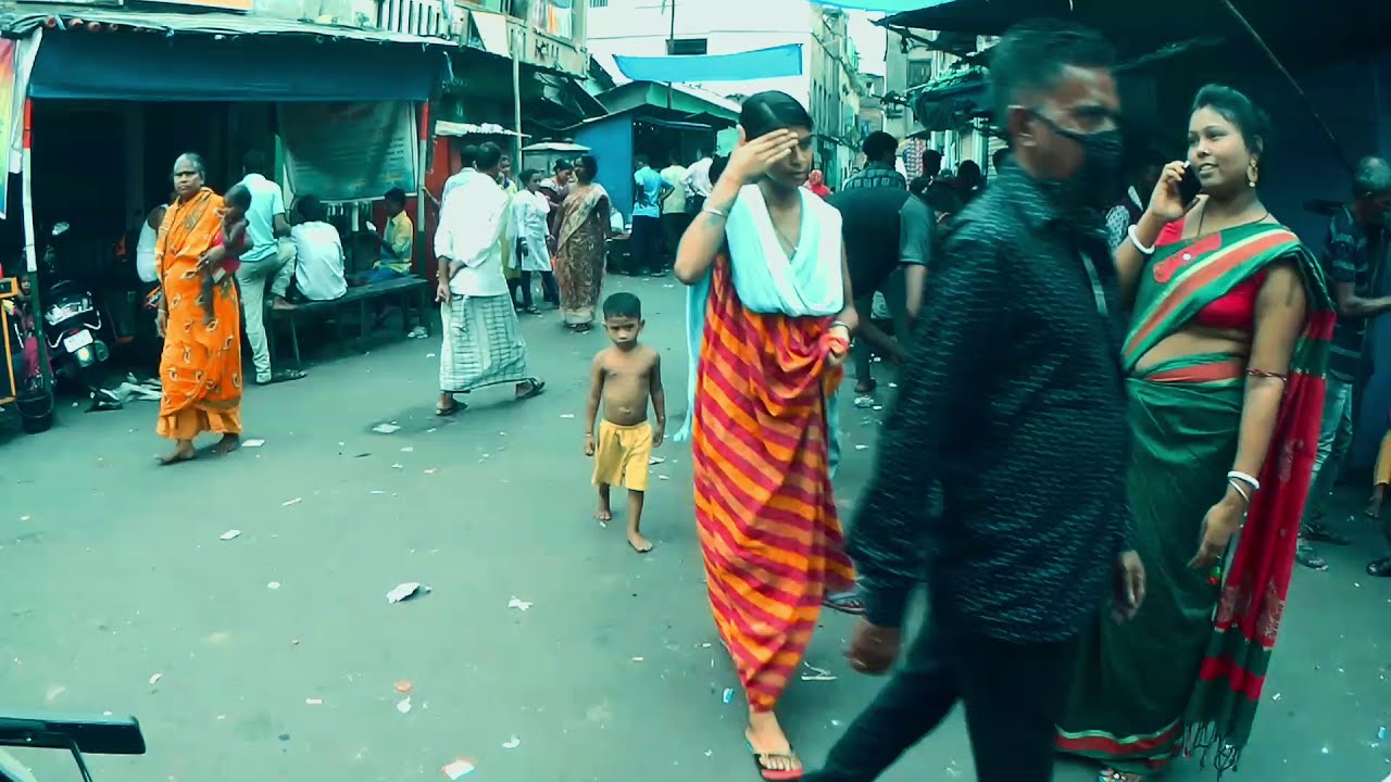 BOWBAZAR RED LIGHT AREA KOLKATA CROSSING BY BIKE IN DAY TIME
