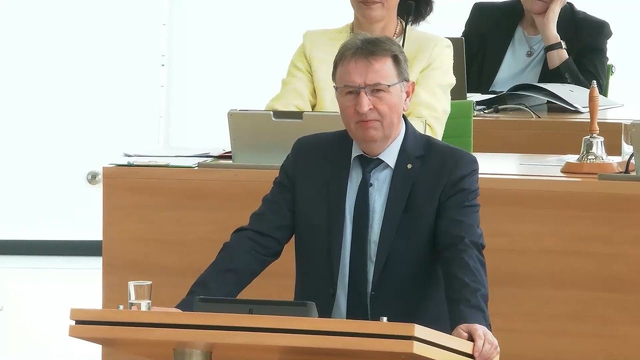 Landtag debattiert Unterrichtsabsicherung