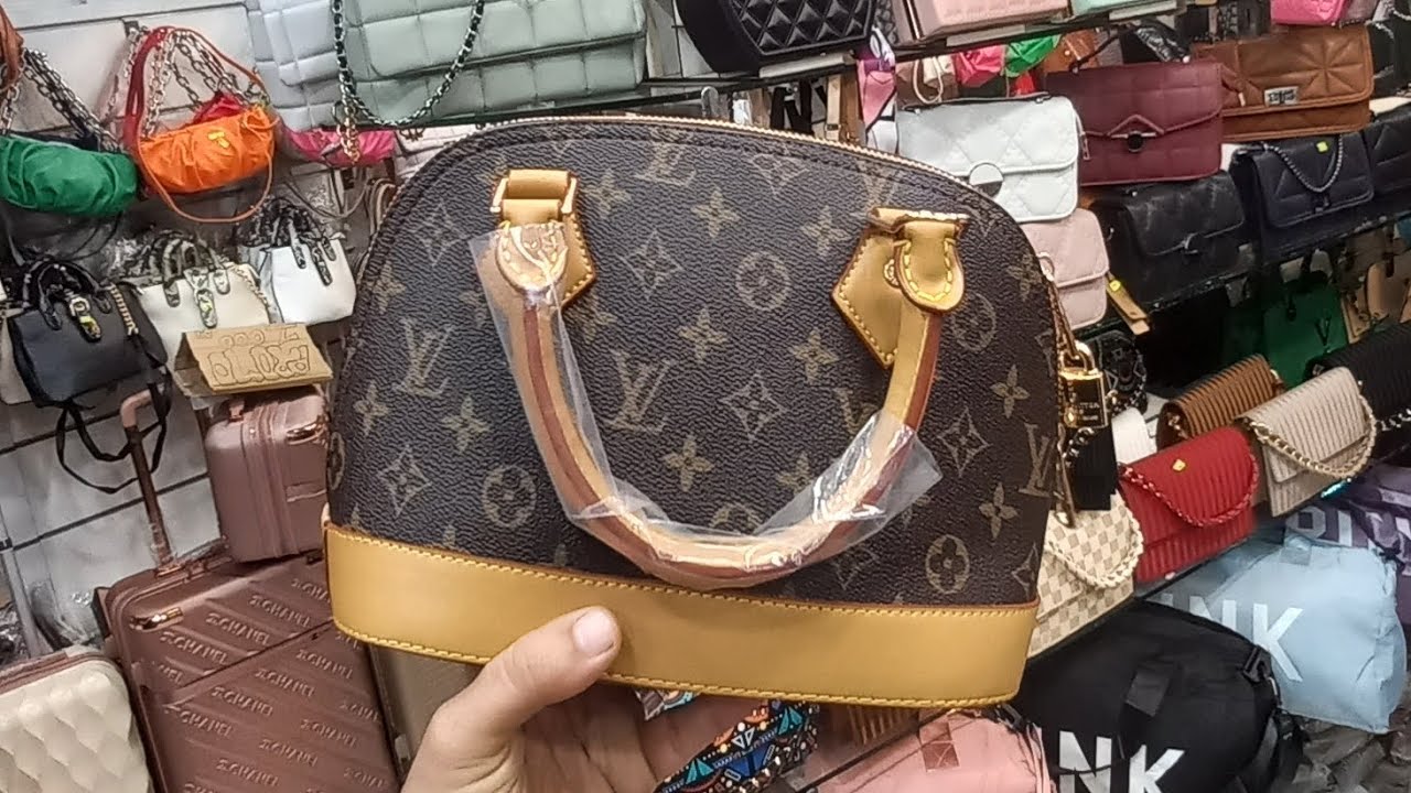 #حقائب_نسائية 📢🛍 #Boutique Sac Beauty تخفيضات حقائب #السفر #المركز_التجاري_المنار تيبازة