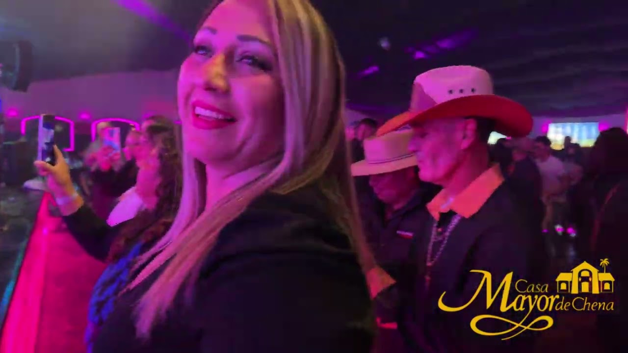 LOS CHACALES DEL MAULE en vivo  CASA MAYOR