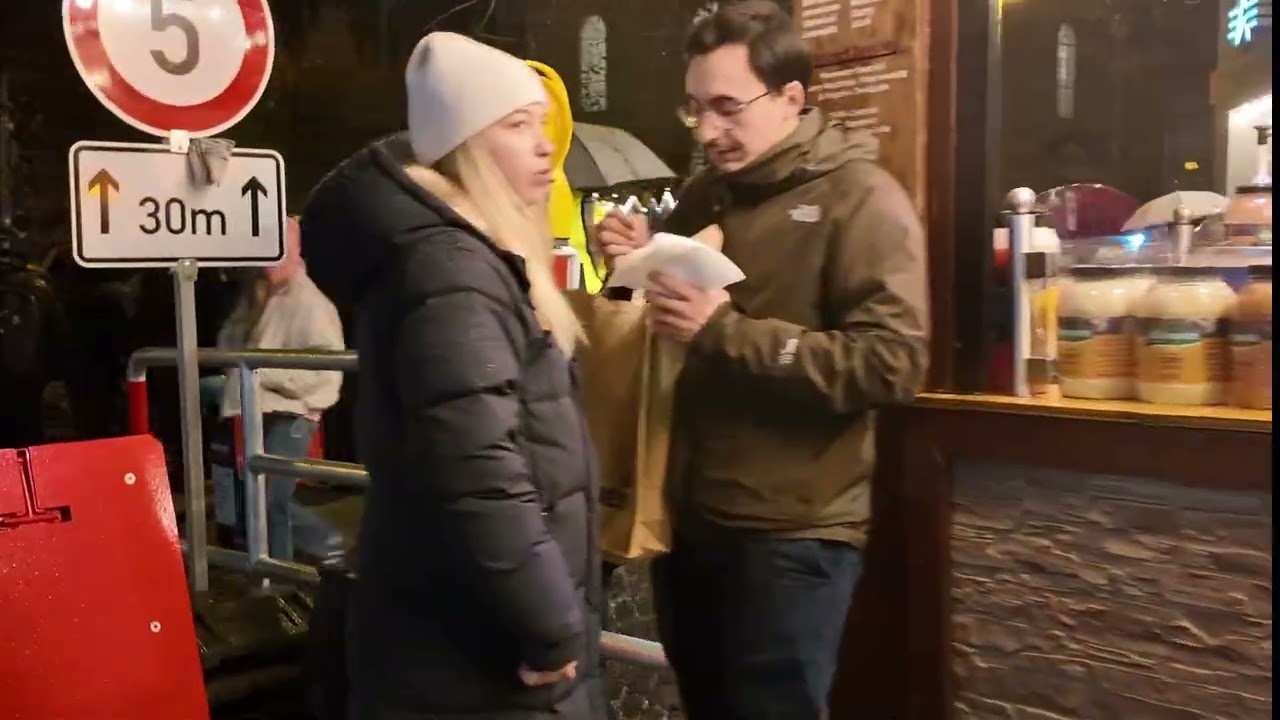 Christmas market Frankfurt ,Weihnachtsmarkt in Hauptwache Frankfurt #gemany #europe #goviral 