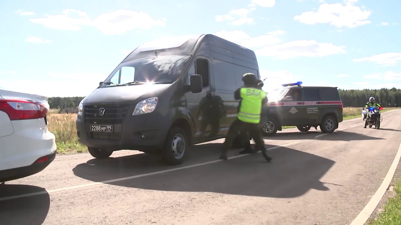 Операция военной полиции по задержанию «угнанного» автомобиля
