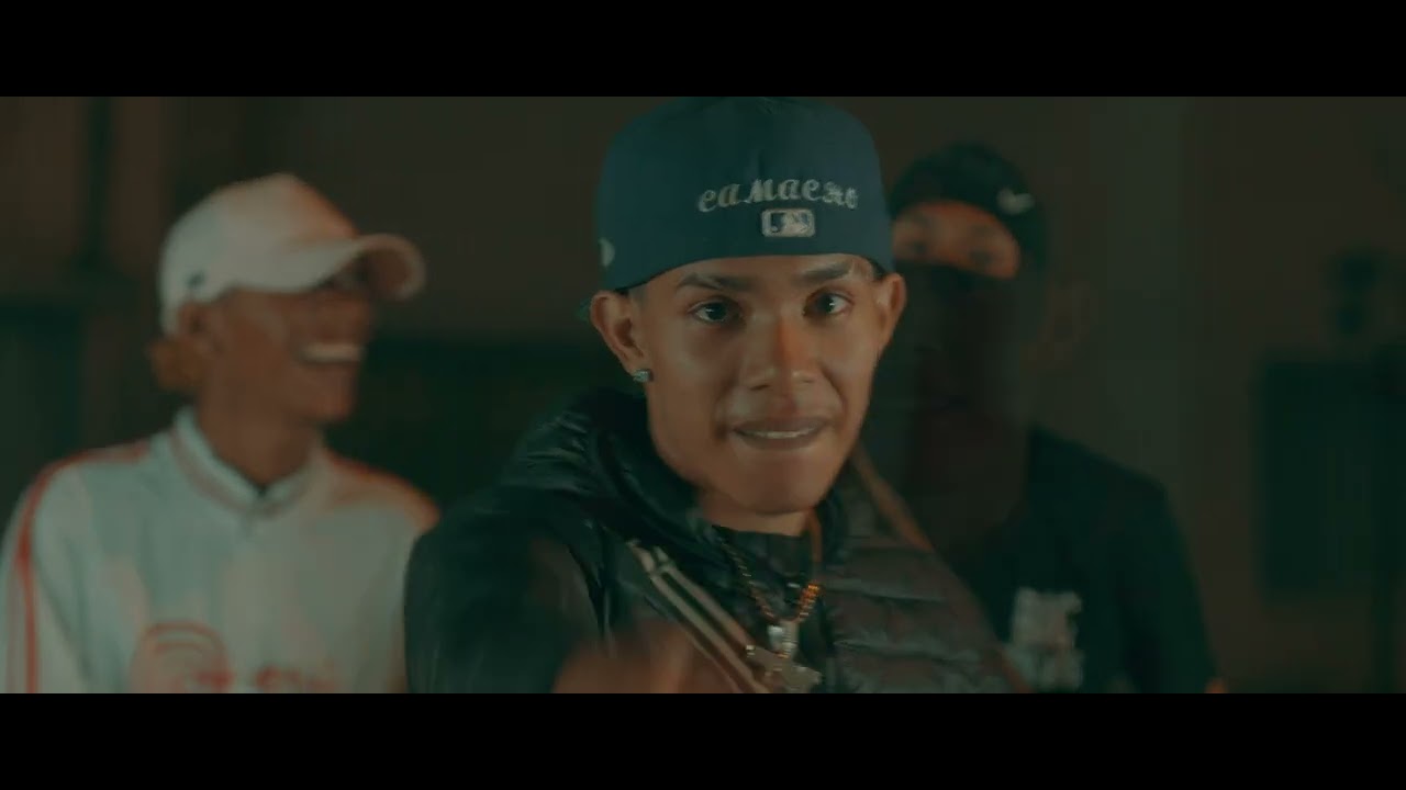 King Love x El Nine 9 - Medio Kilo ( Video Oficial)