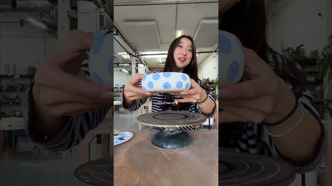 ФИНАЛЬНАЯ ПРЕЗЕНТАЦИЯ моих керамических мисок для собак!!! 😭🌟🫐 #гончарноедело #керамика #хобби #м...