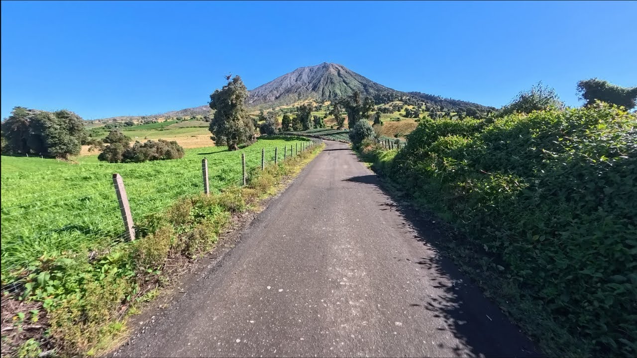 RUTA entre VOLCANES | Entre volcán IRAZÚ al volcán TURRIALBA