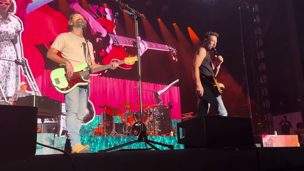 Old Dominion-Break Up With Him