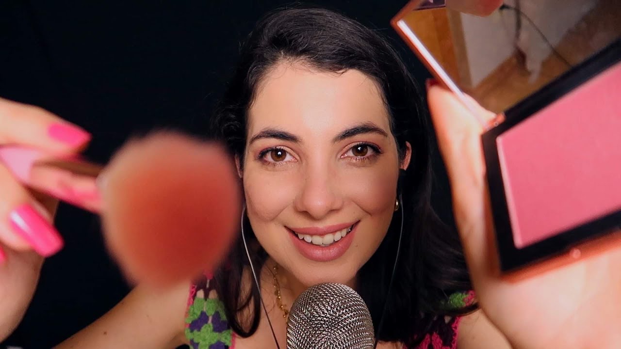 ASMR MAQUIANDO VOCÊ NOIVA - Sweet Carol