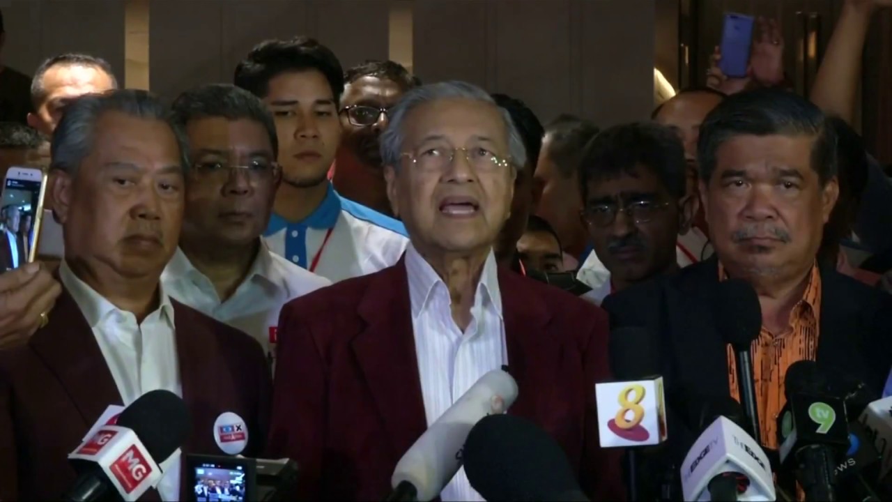 Malaysia's Mahathir wins historic election