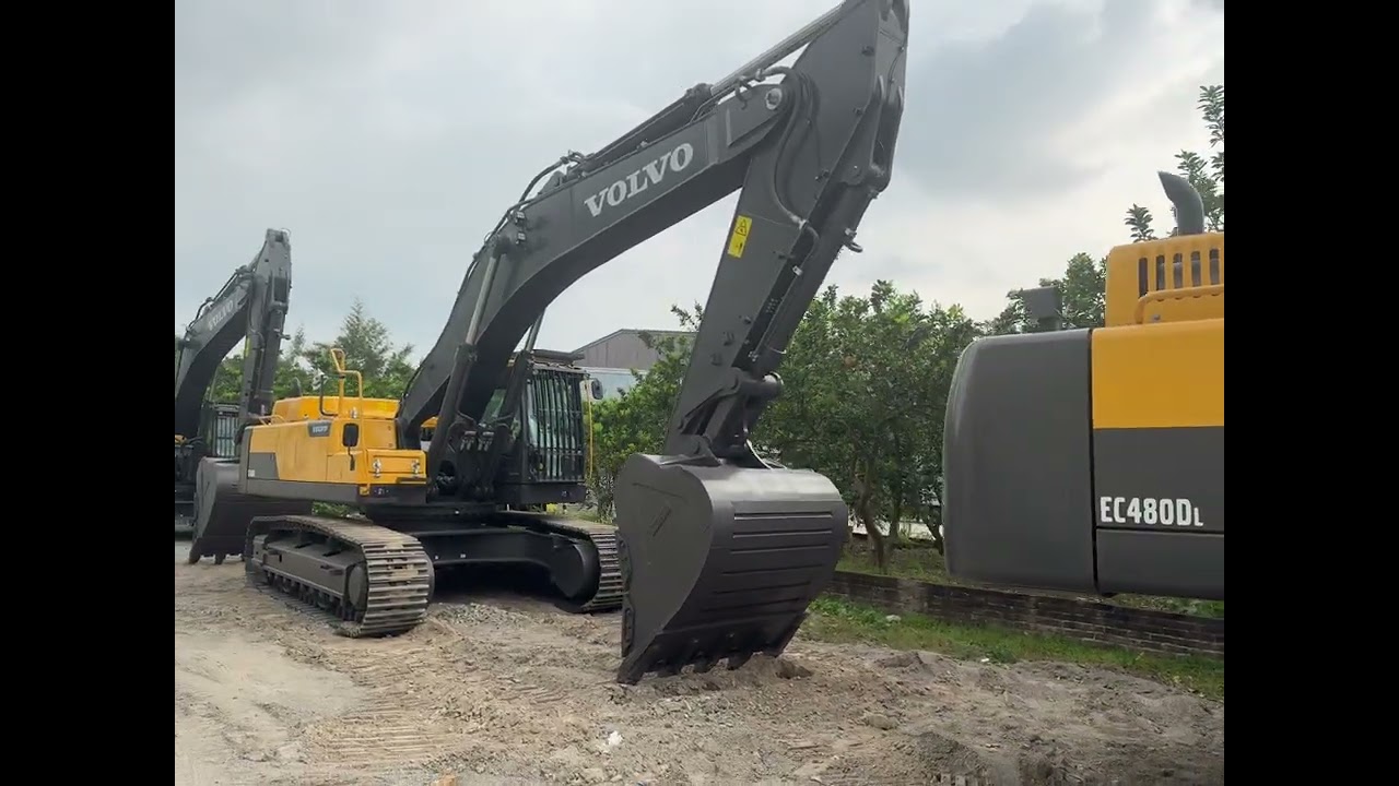 Bên e đang sẵn có 05 máy Volvo EC480D gầu 2.45m3 sản xuất Hàn Quốc