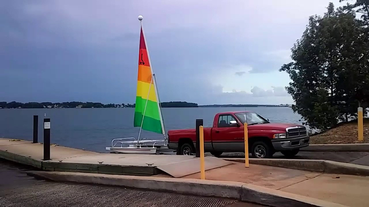 12.5' aqua cat.