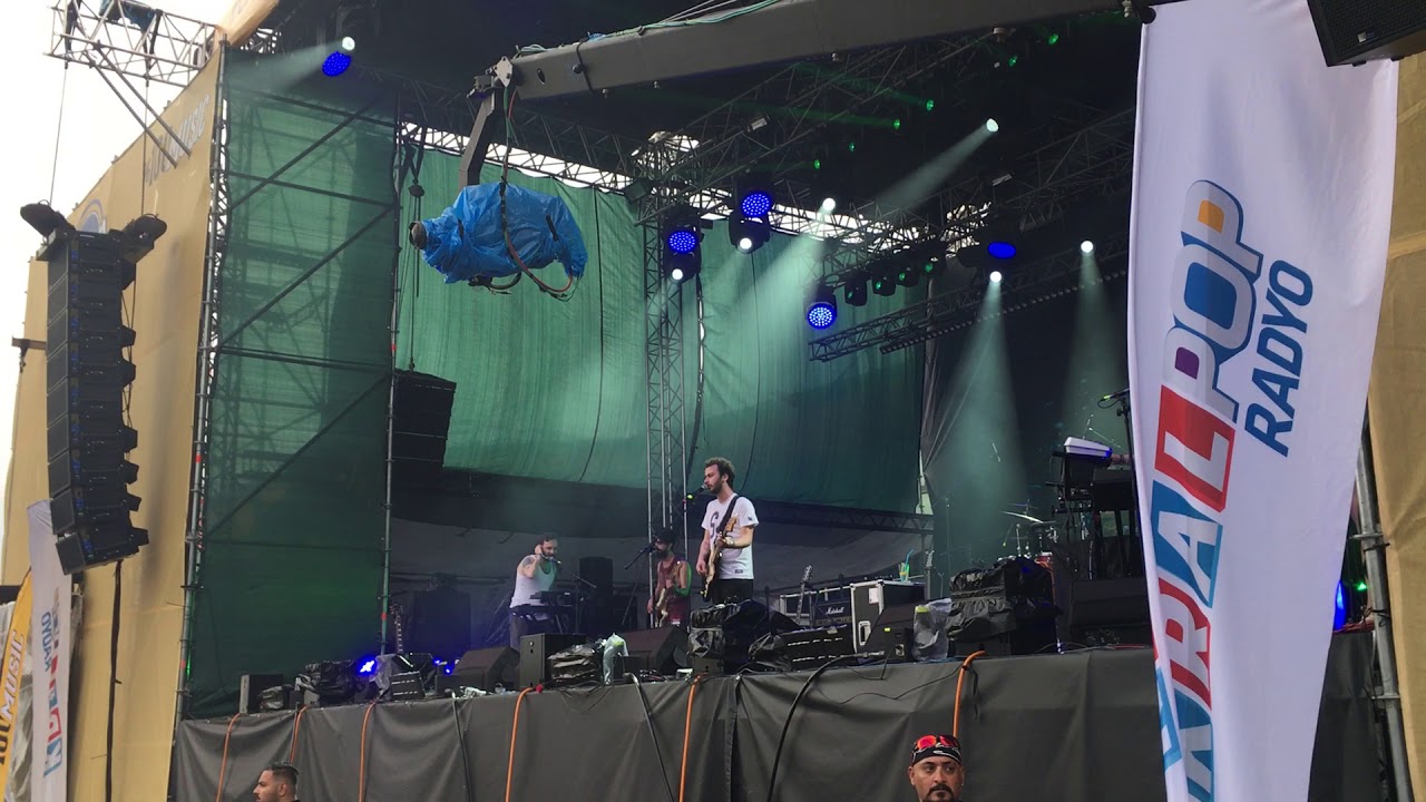 Yüzyüzeyken Konuşuruz Sandal (Çukurova Rock Fest 2018)