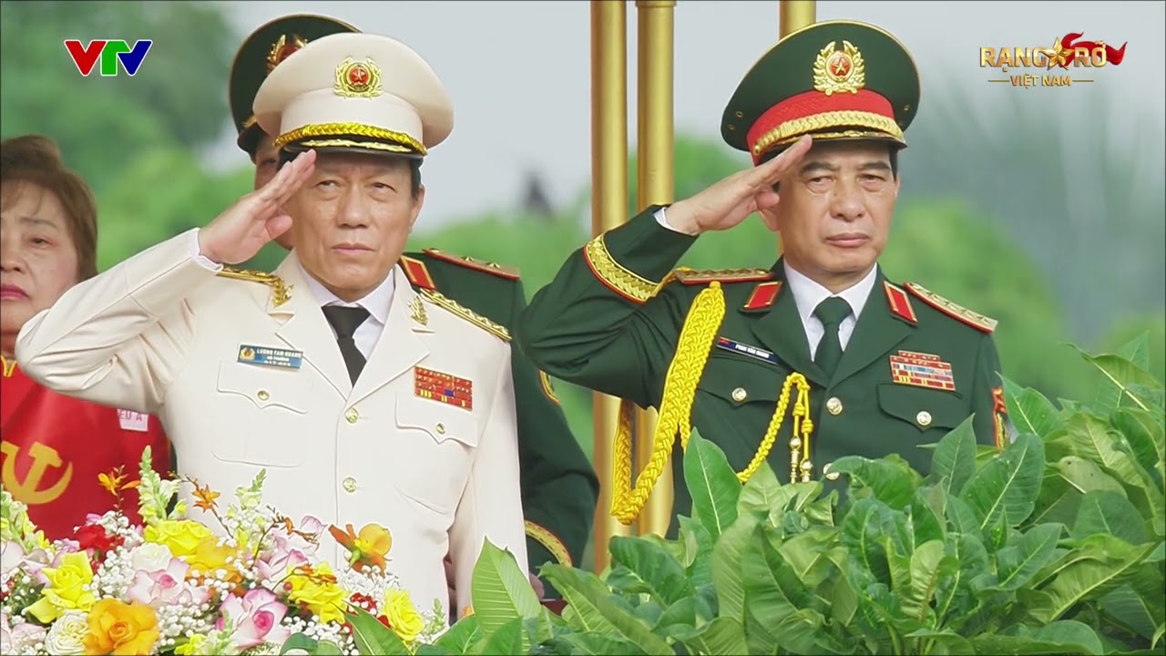 CÁC KHỐI QUÂN ĐỘI NHÂN DÂN VIỆT NAM HÀO KHÍ TRONG TỪNG BƯỚC CHÂN