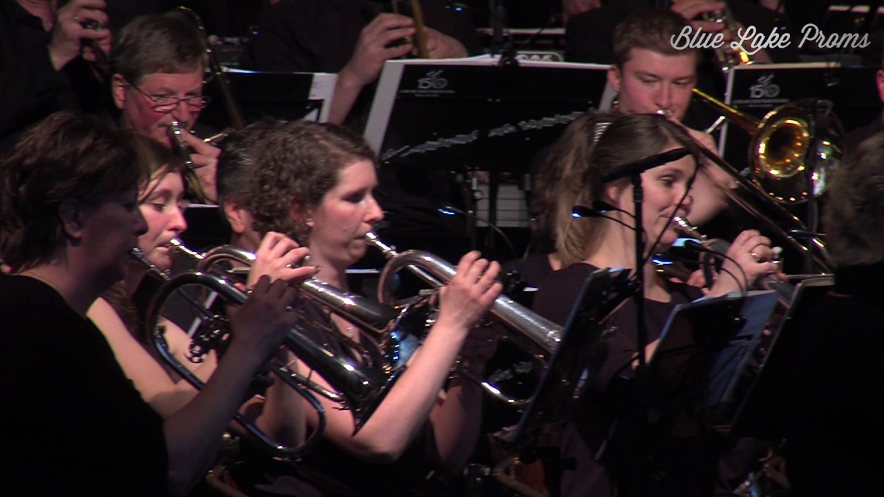Fanfare Psalm 150 - James Bond Medley