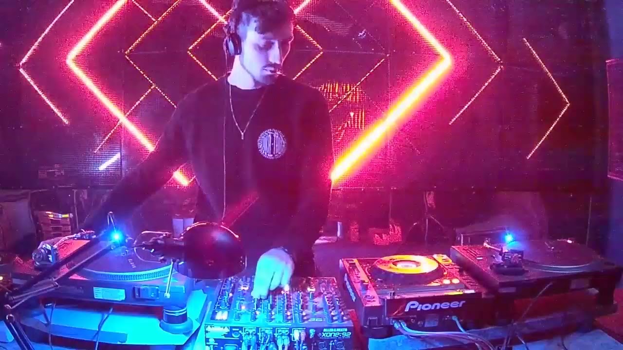 Roland Olyphant RTS.FM St. Petersburg x Taka Taka 16.02.2019