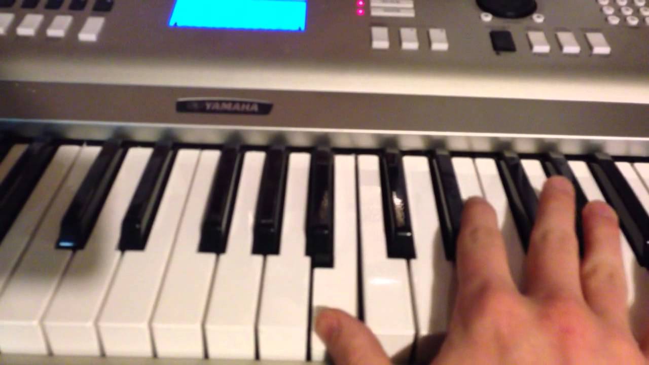 Hannah hunt - vampire weekend piano tutorial