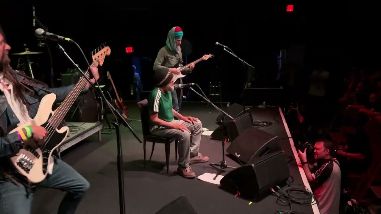 HR of Bad Brains - Give Thanks - 930 Club - Dead Kennedy’s Tour