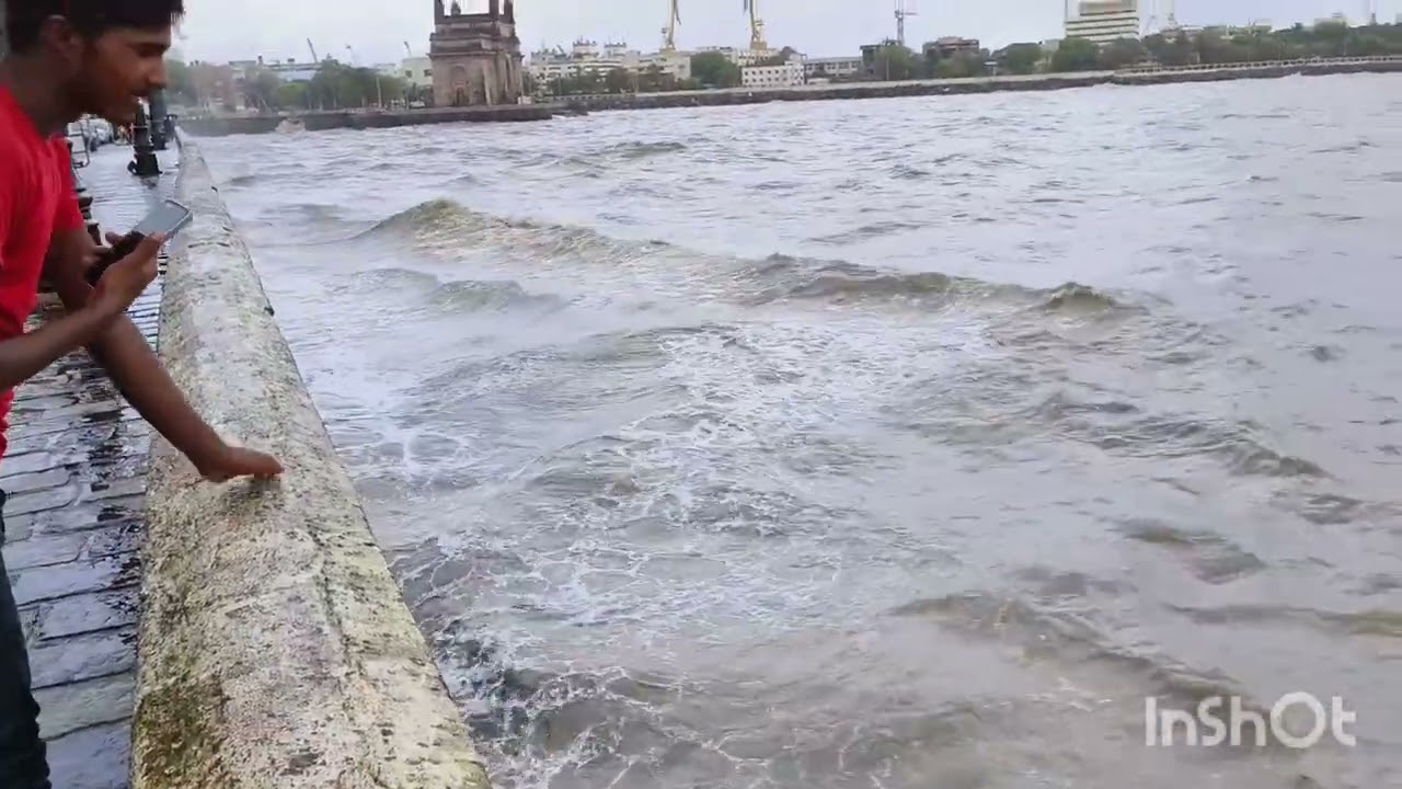 gateway of India in colaba #mumbai खतरनाक सीन#viral