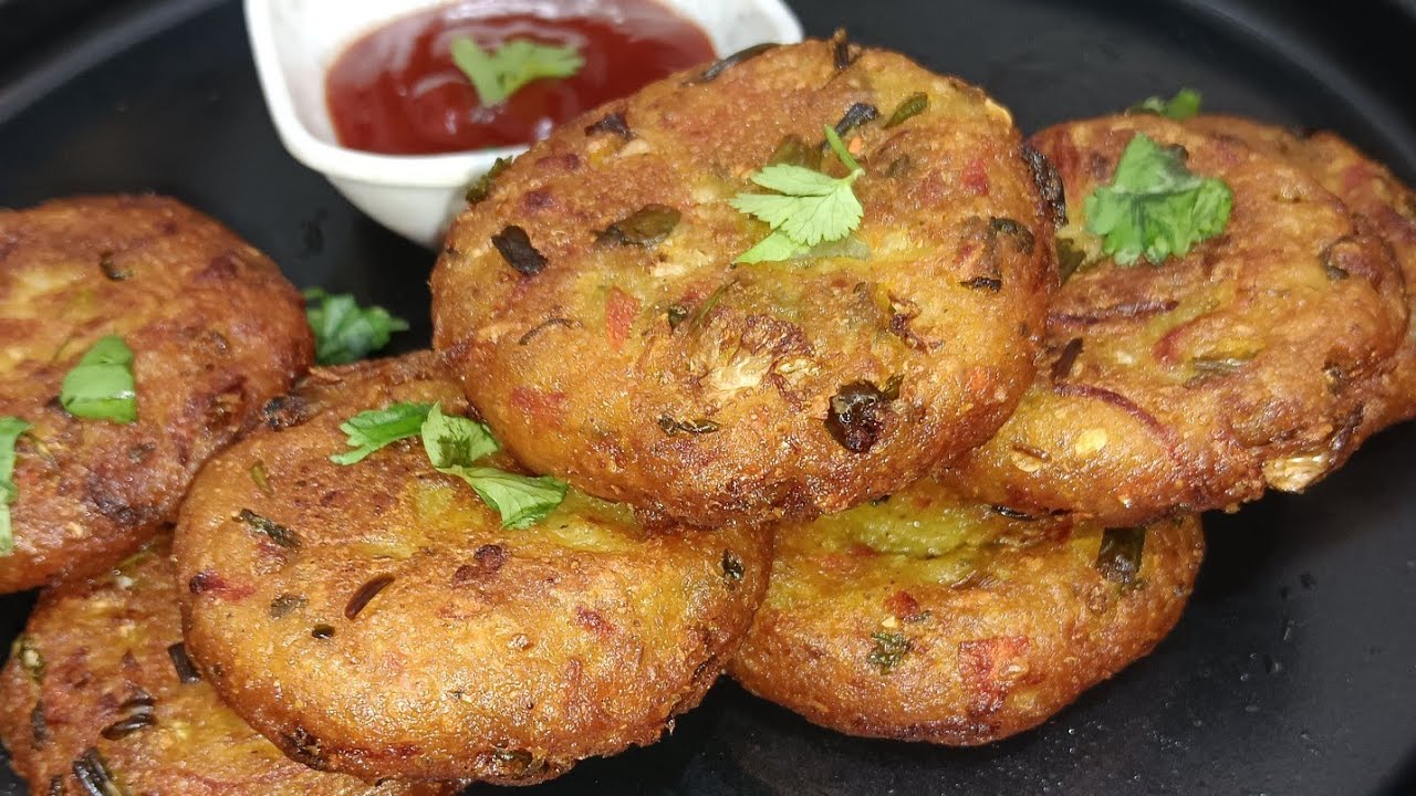 कम समय में कुरकुरी आलू- गोभी और गाजर से स्वादिष्ट टिक्की बनाई , Simple & Tasty Indian Snack Recipe