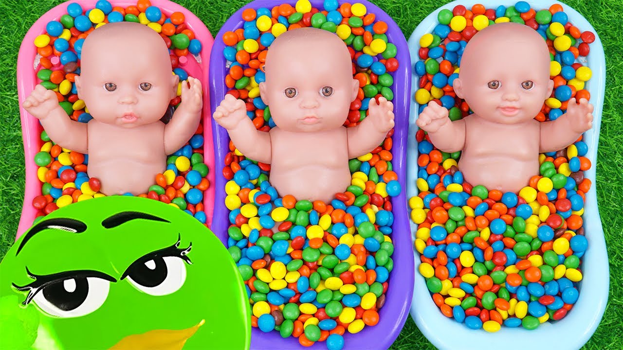 Full of 3 Rainbow BathTubs Candy with M&M's & Magic Slime Cutting Video