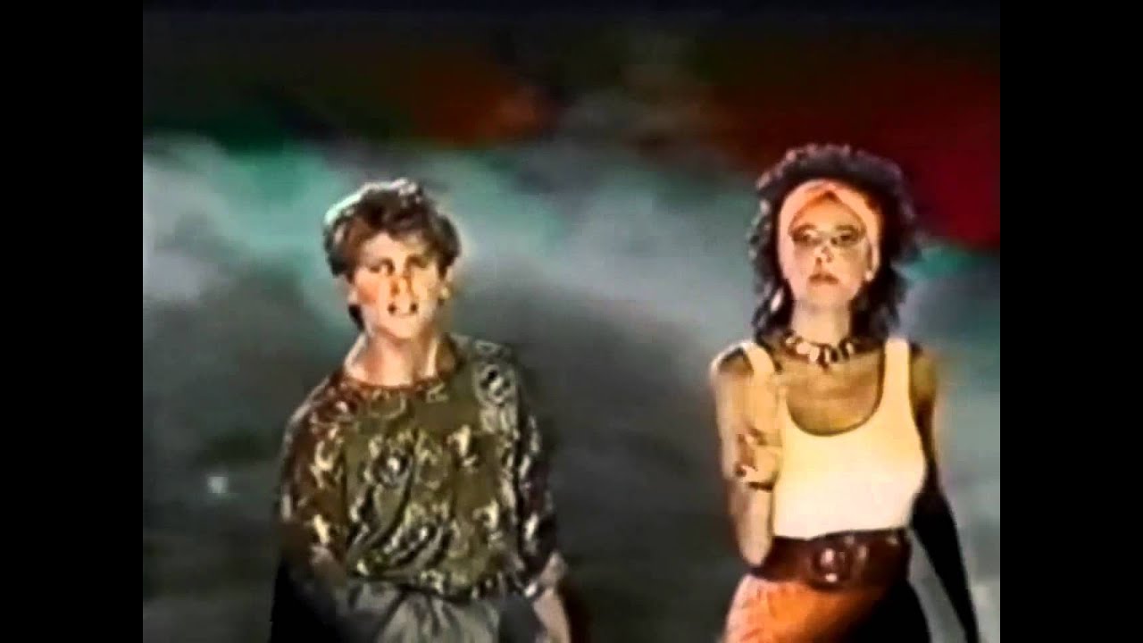 Radiorama - Vampires. (HD)
