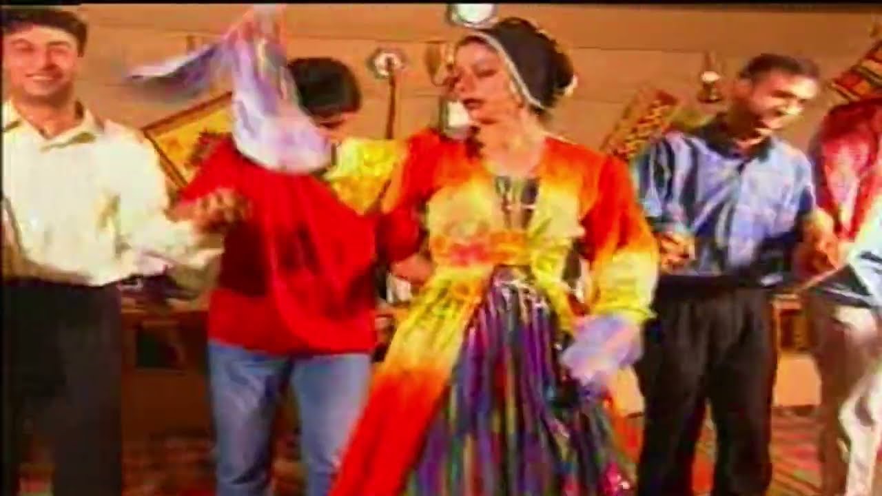 zilan derman - kürtçe hareketli govend halay video klip✔️