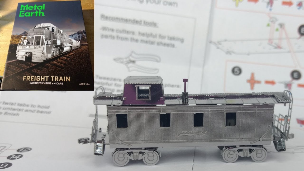 Metal Earth Build - Freight Train gift box - Off Center Caboose