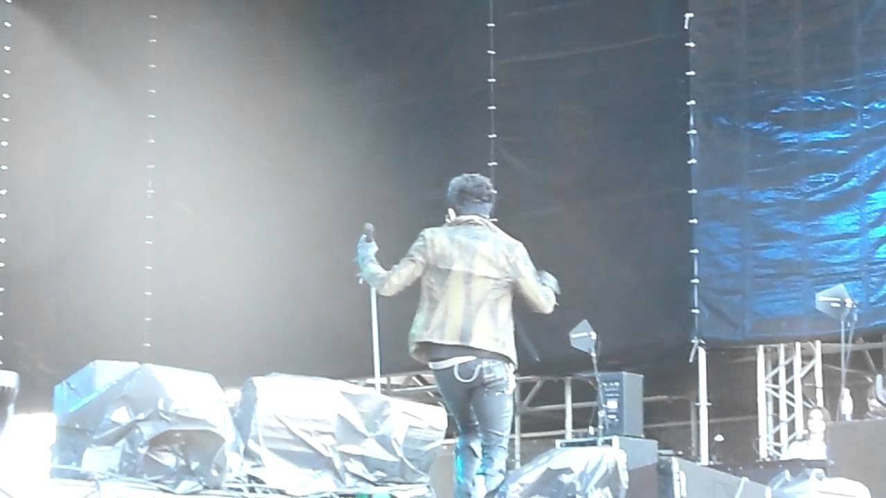 Adam Lambert - Maxidrom - Music Again