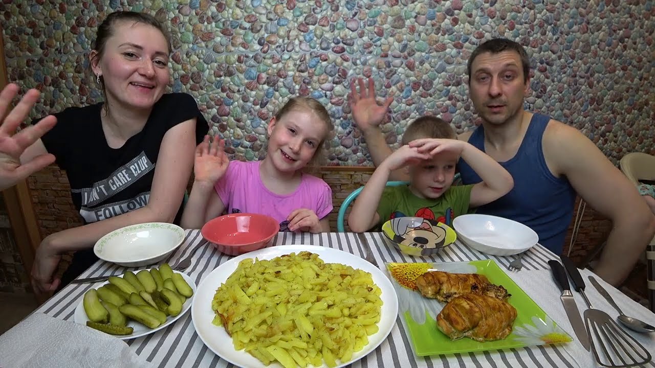 МУКБАНГ КУРИНАЯ ГРУДКА И ЖАРЕНАЯ КАРТОШЕЧКА | MUKBANG CHICKEN BREAST AND FRIED POTATOES #мукбанг