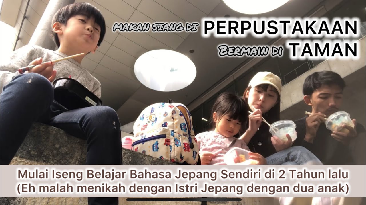 MAKAN SIANG DI PERPUSTAKAAN MAINNYA DI TAMAN